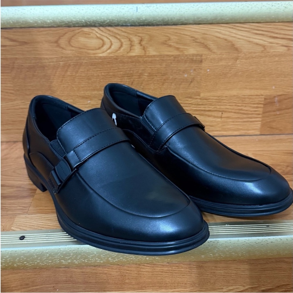 NWT Perry Ellis Men's Classic Black Slip-On Loafers SIZE 10 wide